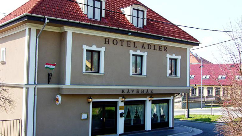 Hotel Adler kávéház